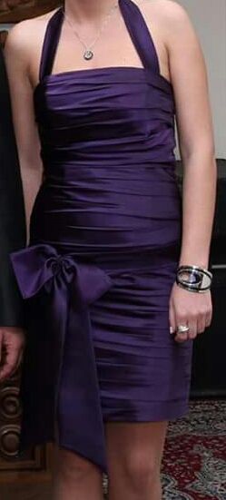 Официална сатенена рокля