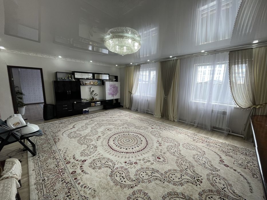 ПРОДАМ большой ДОМ