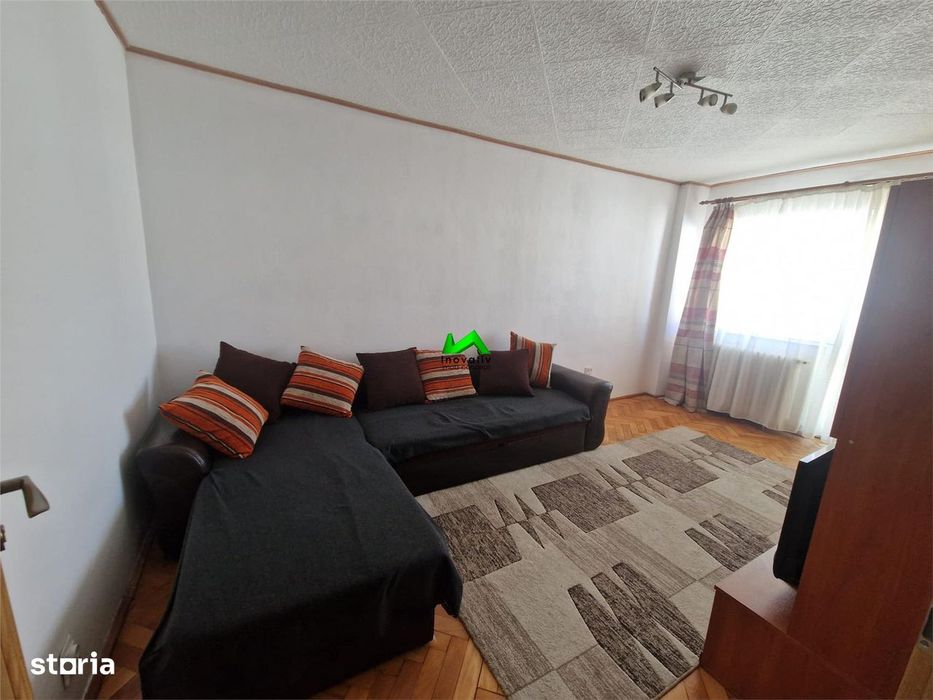 Apartament de vanzare 2 camere decomandate Sibiu Hipodrom 3 — fotografia 1