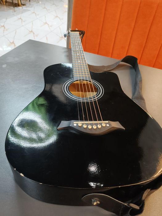 Гитара , Levinson Hand Made Guitar