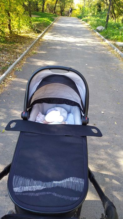 Количка Maxi Cosi Lila 3 в 1 пълно оборудване