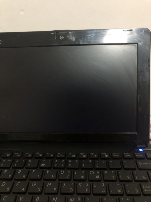 VSUS нетбук на WINDOWS 7