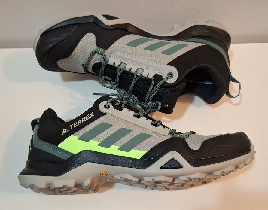 Adidas terrex AX3 GTX