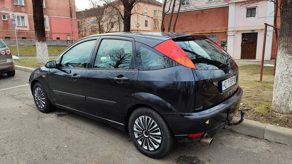 FORD Focus 1.6 benzină