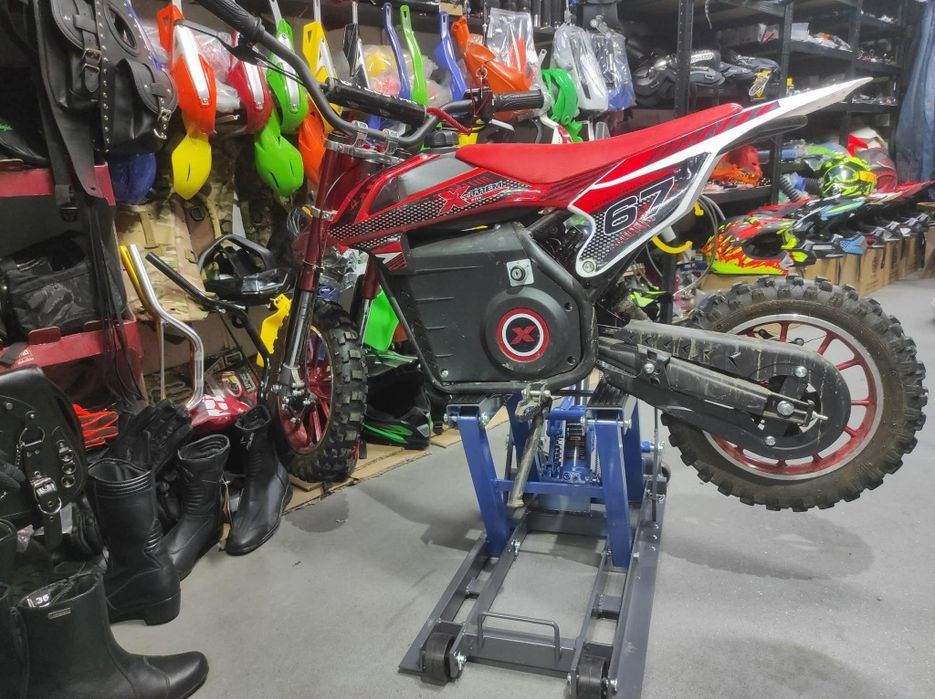 Хидравличен крик за мотор