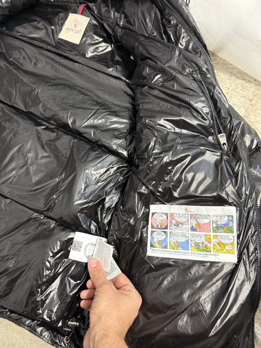 Geaca de iarna Moncler cu puf natural colectie noua