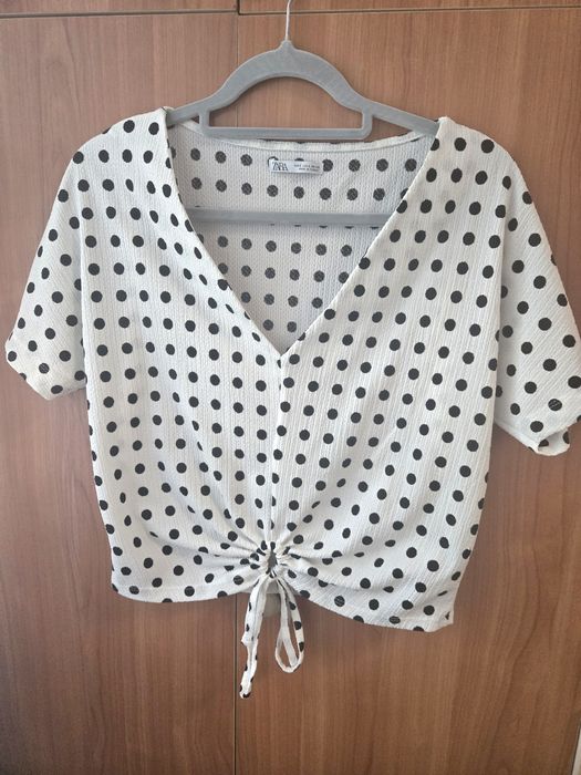 Блузка на точици Zara