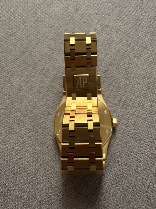 Часовник Audemars Piguet