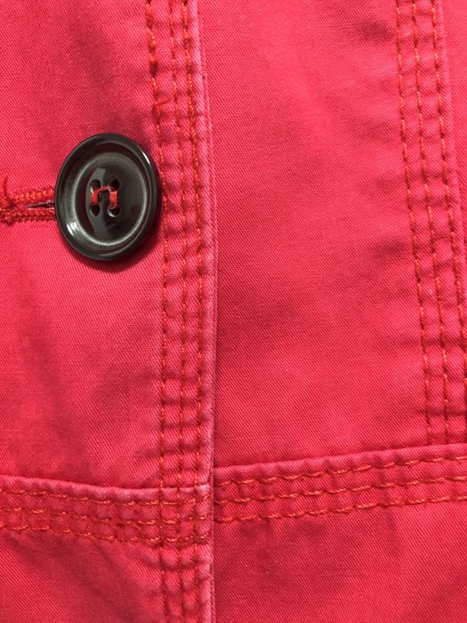 Тренч в малиново червено