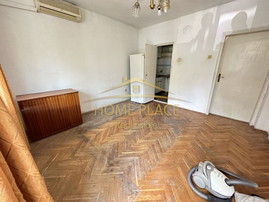 Продава се Четиристаен апартамент в Варна, Нептун - 120 кв.м за 1584 €/кв.м - Снимка #4