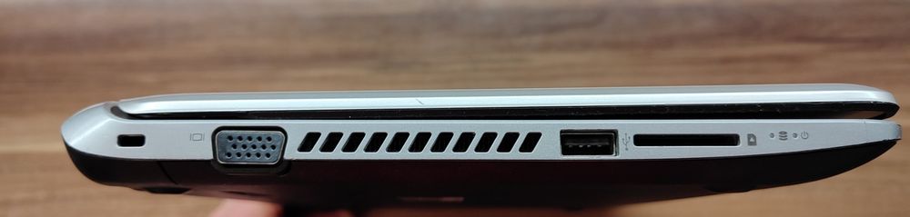 Мини лаптоп HP Pavillion