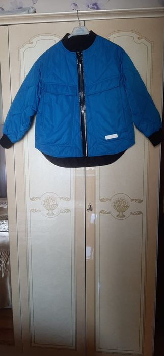 Лёгкая куртка на подростка