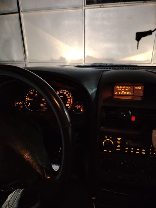 OPEL Astra 2005 — imagine 2