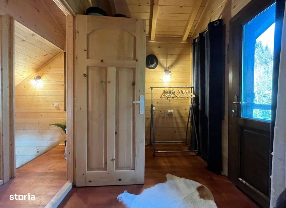 Cabana,Cu Teren De 1500 Mp