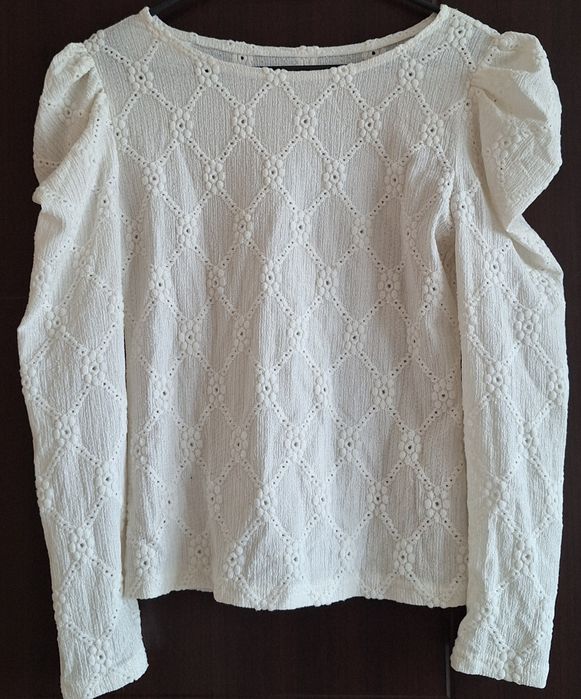 Дамски блузи с дълъг и къс ръкав