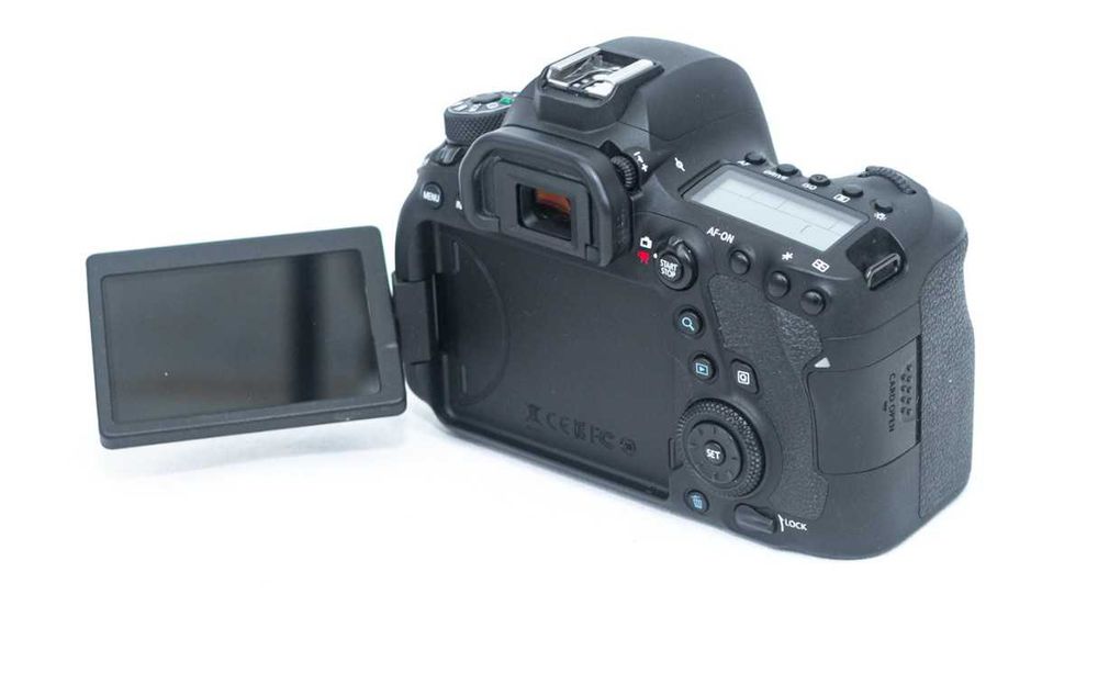 Canon EOS 6D Mark II - BODY - 43.000 de cadre - Aparat foto DSLR