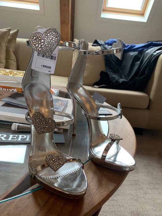 Vand sandale cu toc  marca ZANOTTI originali