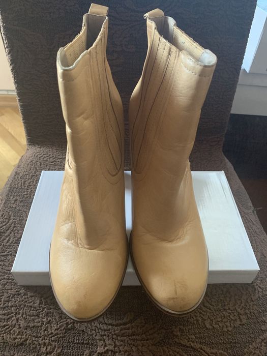 Дамски боти