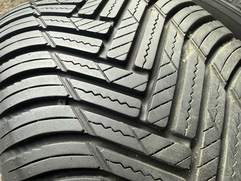 2x Anvelope All Season 235/50 r18 M+S - Hankook Kinergy 4S2