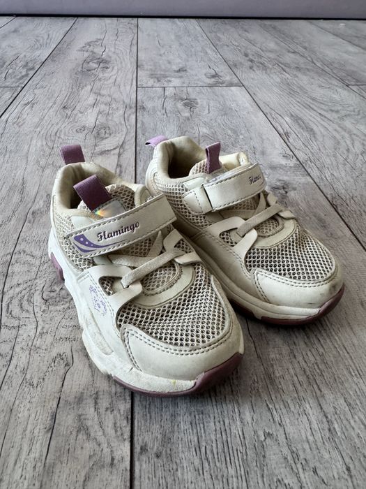 Обувь на девочку от 26-29 размера