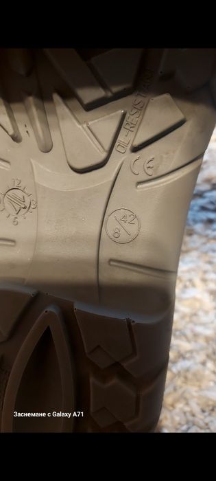 Работни обувки 43 стелка 28 сантиметра