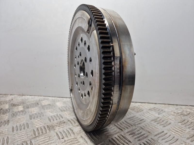 Volanta originala 6+1 trepte M32 Opel Astra H 1.9 CDTI 100cp 74kw; 1.9