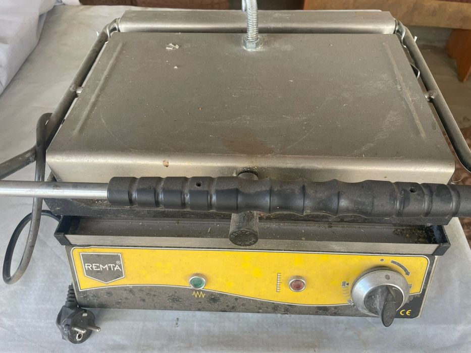 Продаётся оборудование для фаст-фуда