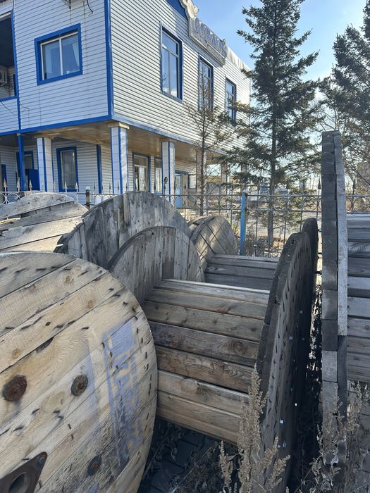 Продам кабельные барабаны