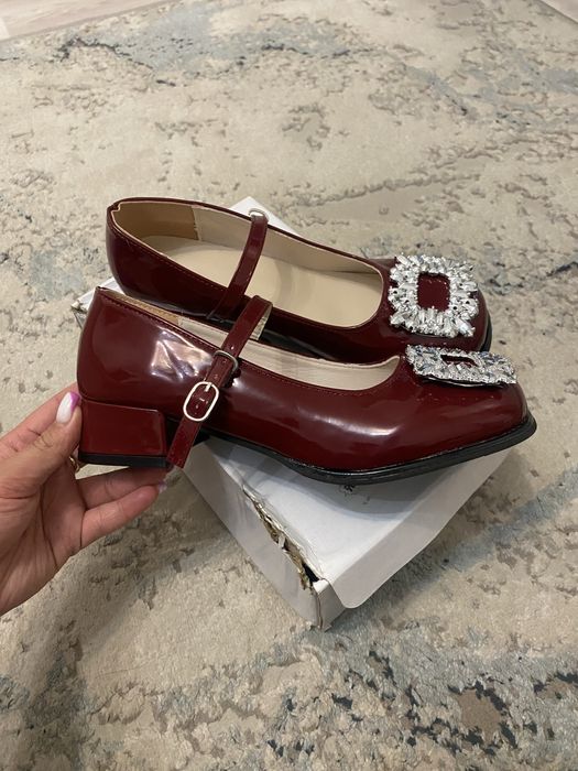 Продам туфли женские