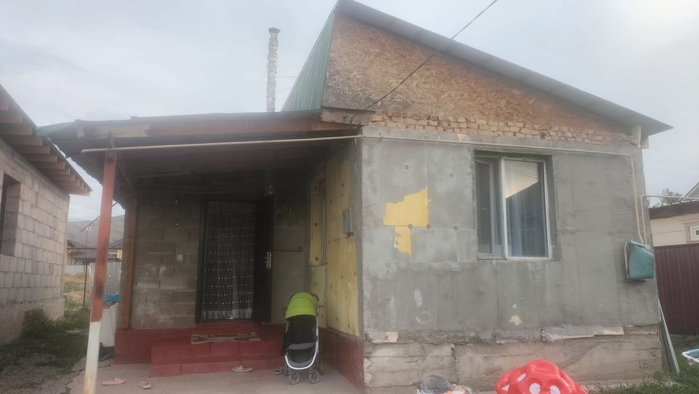 Продам времянку с домом