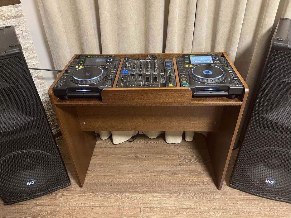 DJ маса за плеъри - поръчкова Pioneer CDJ-2000 + DJM-800