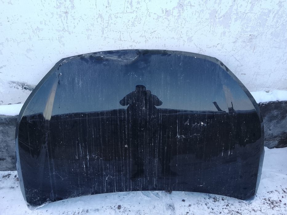 Продам 3 капота с небольшими мятинами