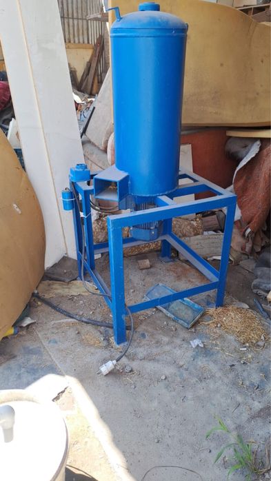 Продам саломорезку