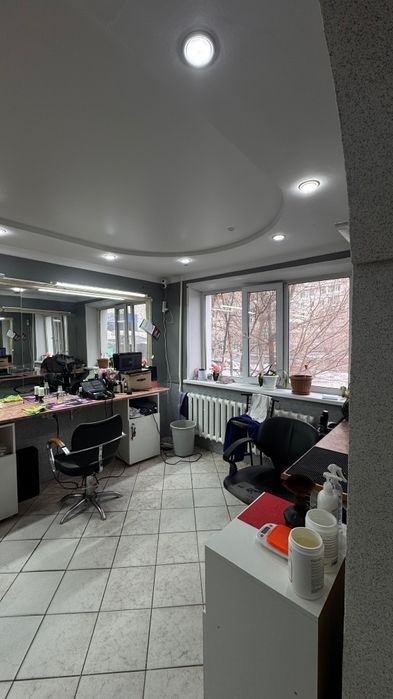 Продам  салон красоты!