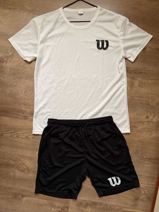 Комплект тениска и къси гащи (M)