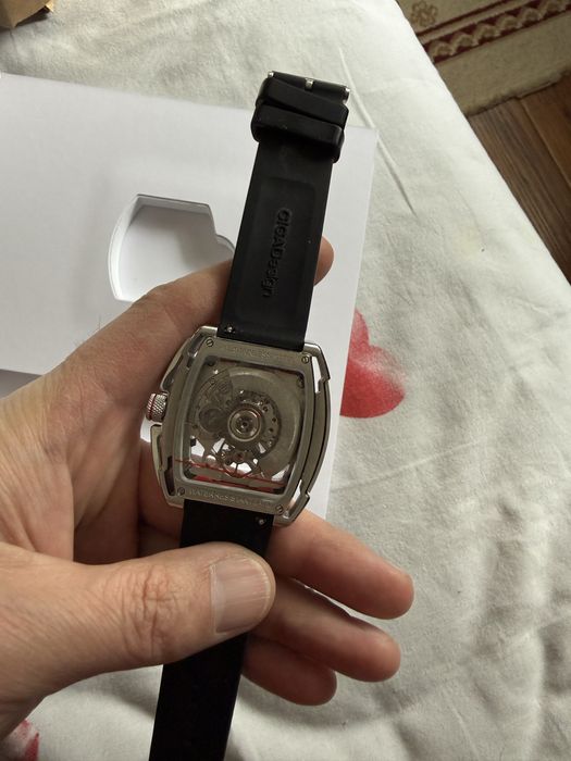 Продам часы Ciga Design механические