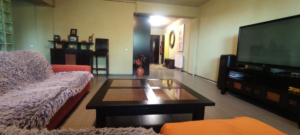 PROPRIETAR – Apartament Decomandat 71 mp Utili + GARAJ INDIVIDUAL + 2 Balcoane Închise – Drumul Valea Furcii 66