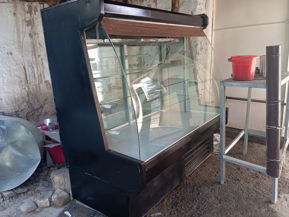 Xaladelniklar sotiladi bittasini puliga ikkita