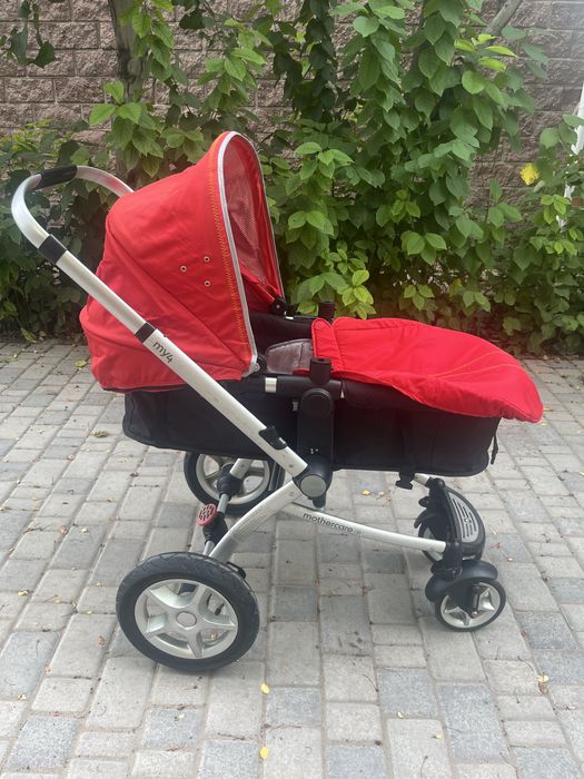 Продам коляску mothercare