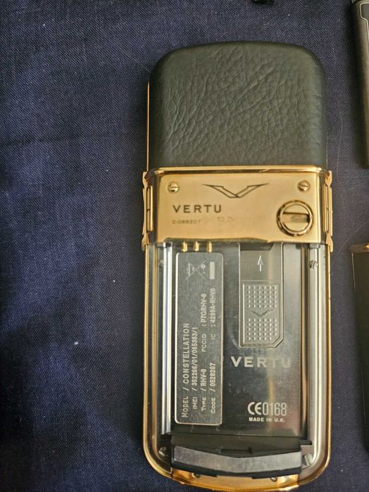 Vertu constellation телефон