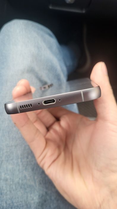 Samsung S23 FE 8/256 gb