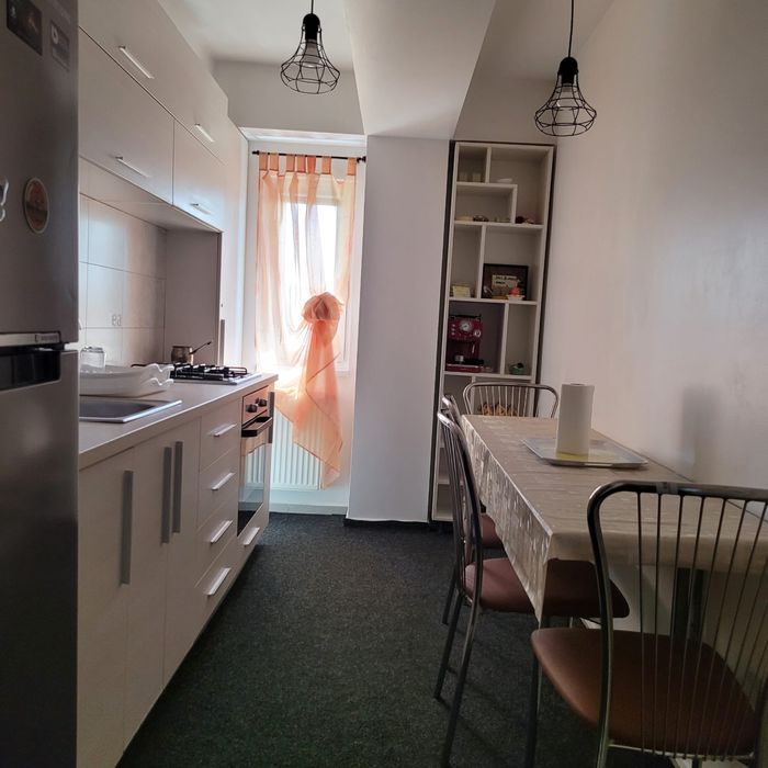 Regim hotelier-Garsoniera—Mall Electroputere 175lei.Maxim 2 persoane