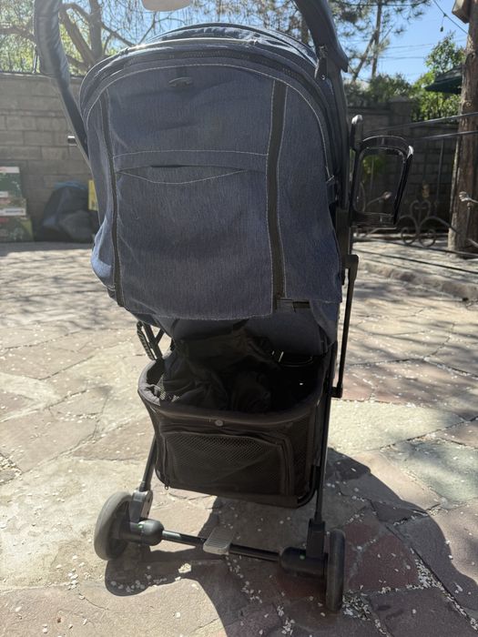 Коляска прогулочная