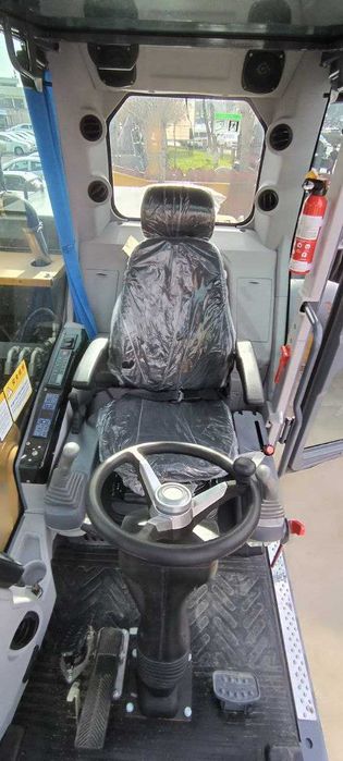 Экскаватор HENGTE HT160W (ковш 0,6 куб)