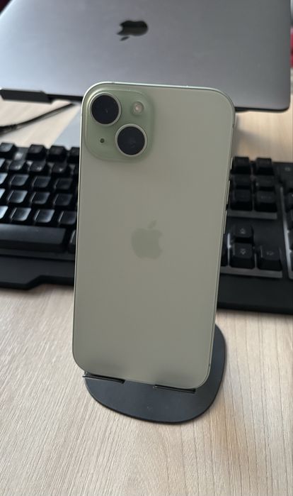 iPhone 15 256 Гб АКБ 90%