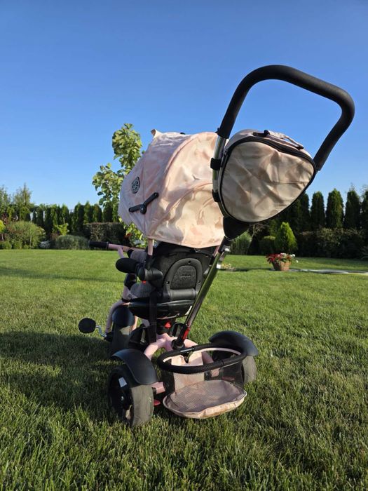 KIKKA RIDE Триколка със сенник и въртяща се седалка 3в1