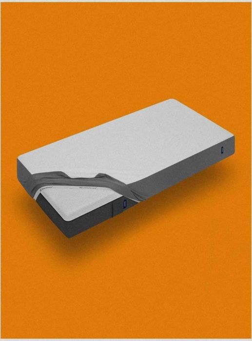 Чисто нов хипоалергенен, водоустойчив, дишащ протектор за матрак Emma-