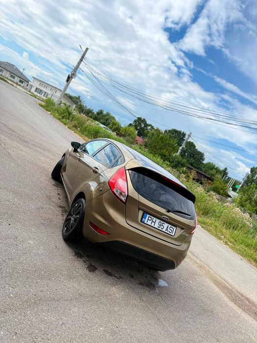 FORD Fiesta 2015 — imagine 4