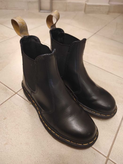 Dr Martens Chelsea Boots 39