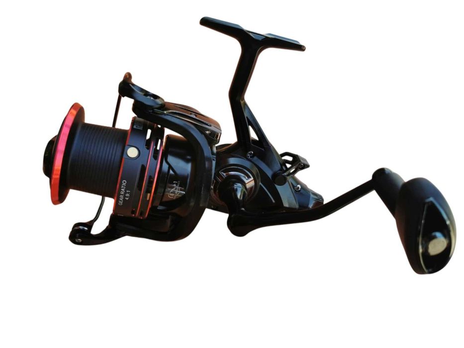 Три шарански макари с двоен аванс и 9 лагера LM 8000